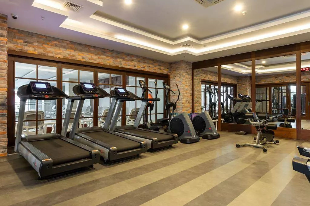 هتل اورنج کانتی بلک آنتالیا